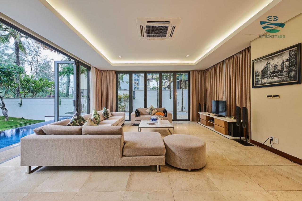 Emblem Sea 4 Bedroom Villas ดานัง ภายนอก รูปภาพ