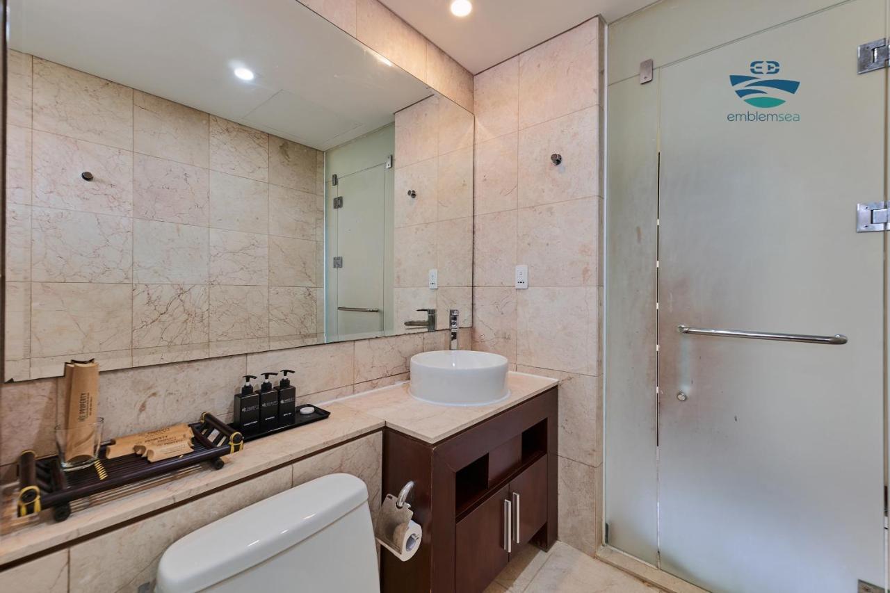 Emblem Sea 4 Bedroom Villas ดานัง ภายนอก รูปภาพ