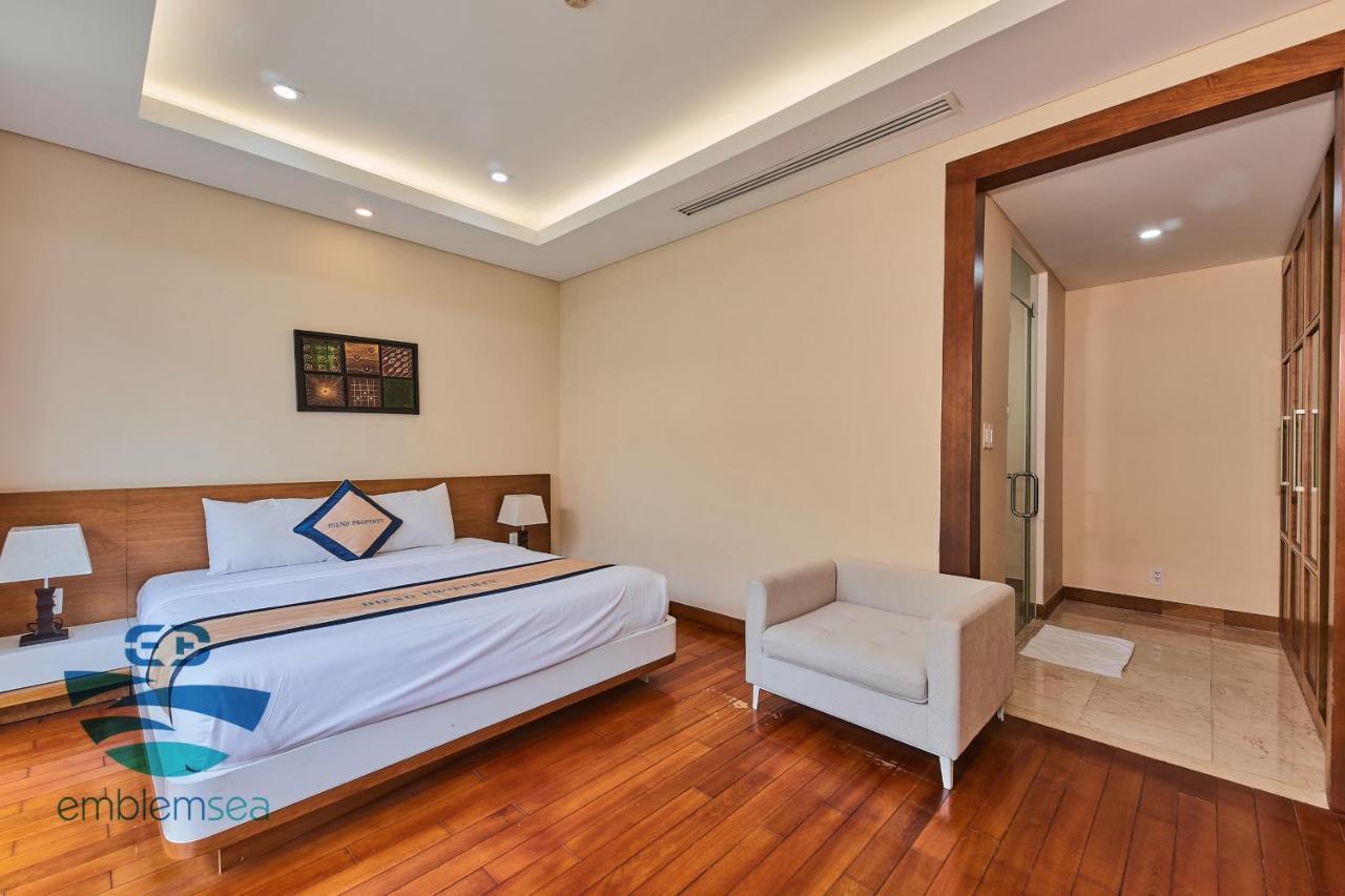 Emblem Sea 4 Bedroom Villas ดานัง ภายนอก รูปภาพ