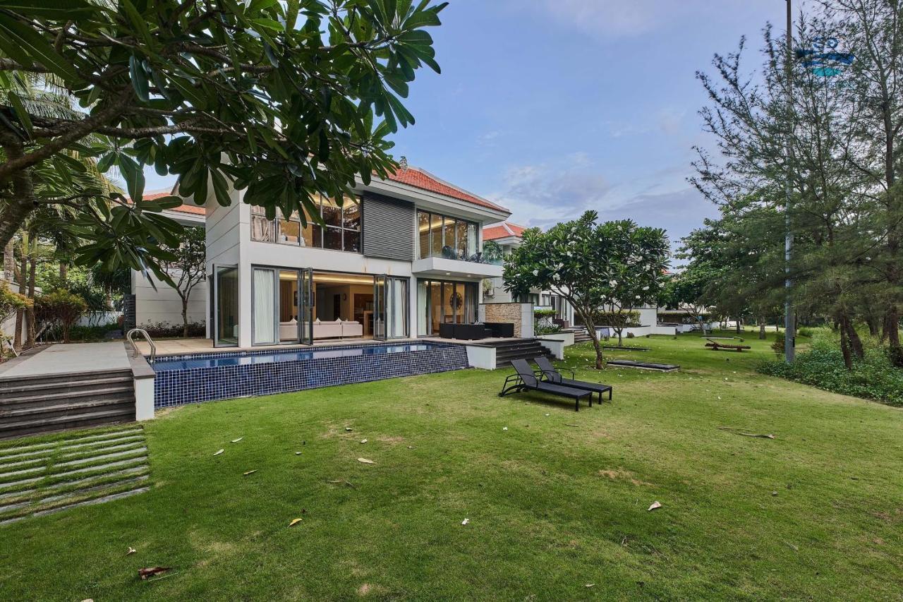 Emblem Sea 4 Bedroom Villas ดานัง ภายนอก รูปภาพ