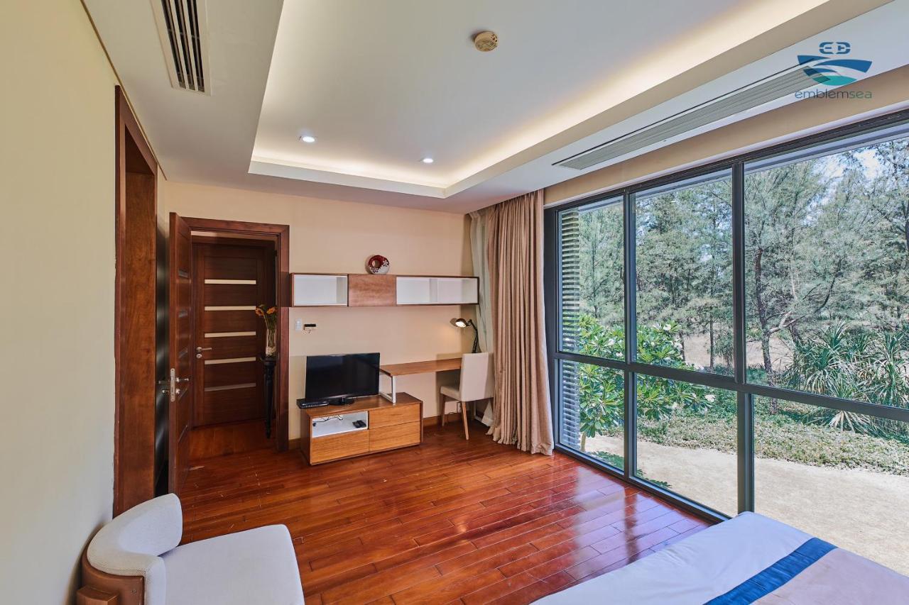 Emblem Sea 4 Bedroom Villas ดานัง ภายนอก รูปภาพ
