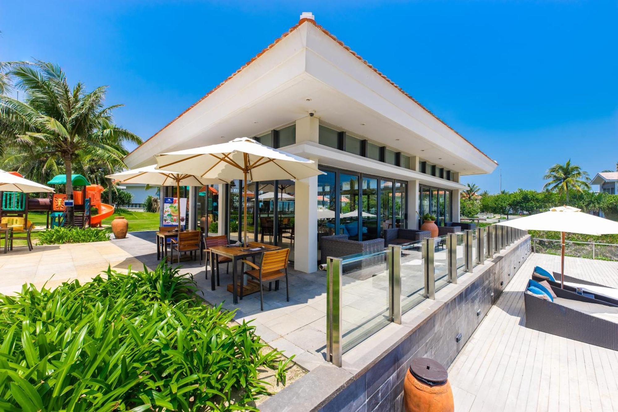 Emblem Sea 4 Bedroom Villas ดานัง ภายนอก รูปภาพ