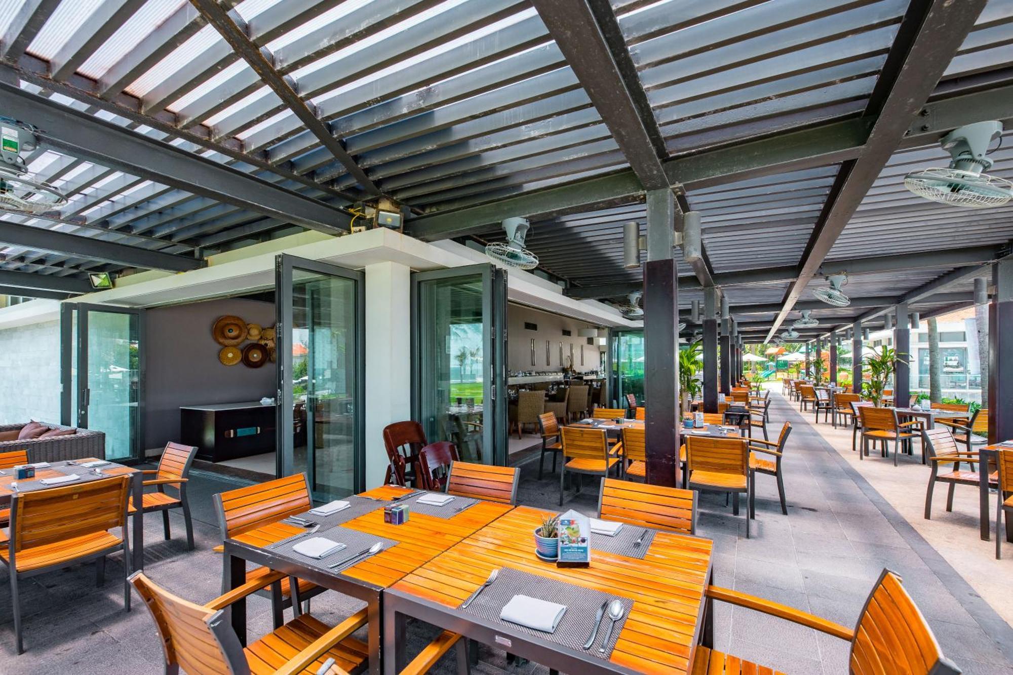Emblem Sea 4 Bedroom Villas ดานัง ภายนอก รูปภาพ